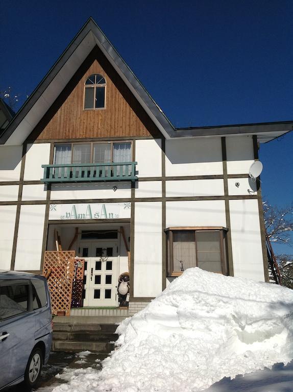 Myoko Kogen Pension Yamasan Exterior photo